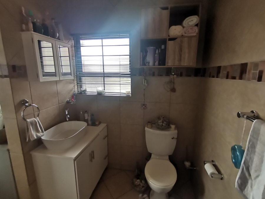 3 Bedroom Property for Sale in New Market Park Gauteng