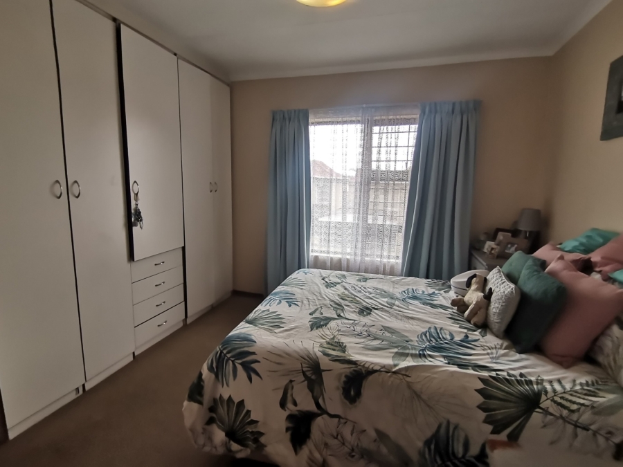 3 Bedroom Property for Sale in New Market Park Gauteng