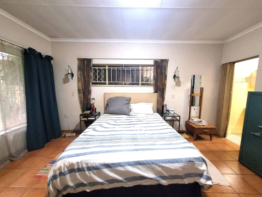 5 Bedroom Property for Sale in Moregloed Gauteng