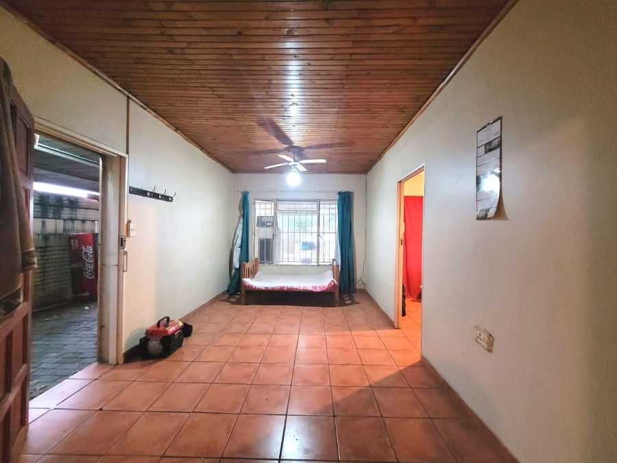 5 Bedroom Property for Sale in Moregloed Gauteng
