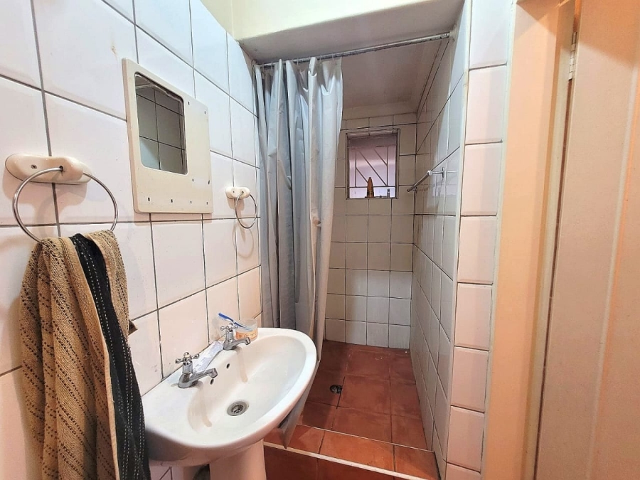 5 Bedroom Property for Sale in Moregloed Gauteng