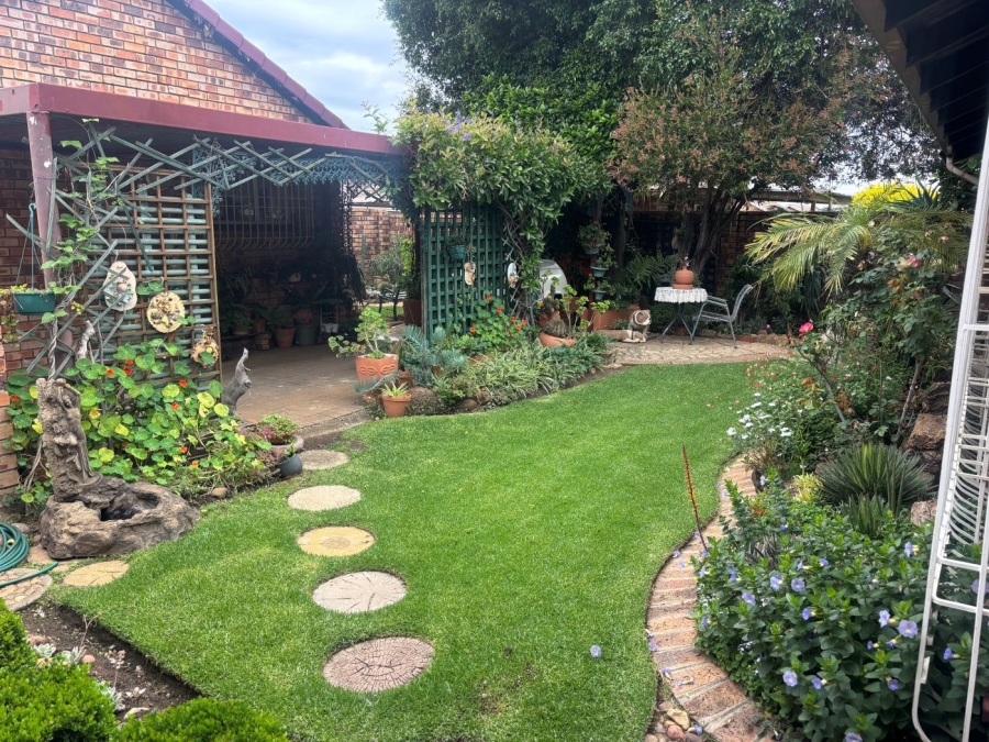 3 Bedroom Property for Sale in Atlasville Gauteng