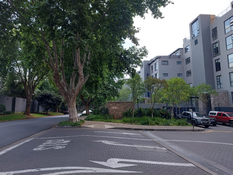 To Let 3 Bedroom Property for Rent in Houghton Estate Gauteng