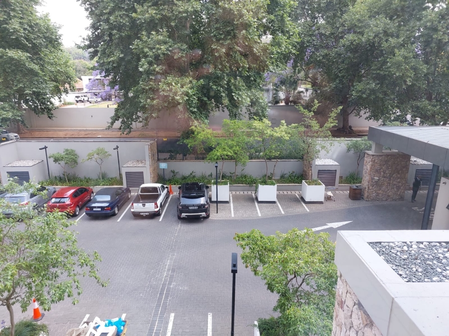 To Let 3 Bedroom Property for Rent in Houghton Estate Gauteng