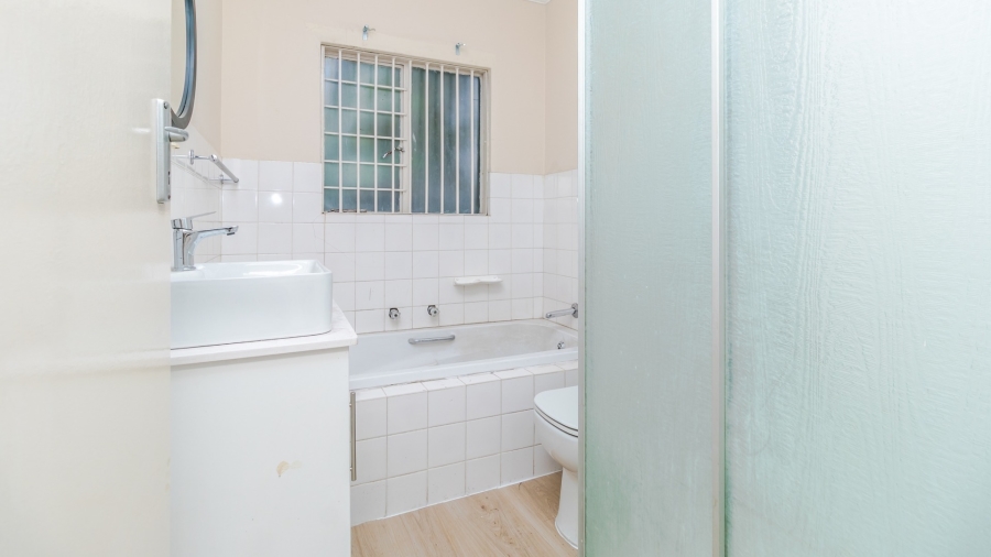 To Let 3 Bedroom Property for Rent in Noordwyk Gauteng