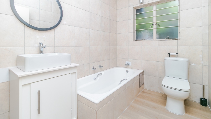 To Let 3 Bedroom Property for Rent in Noordwyk Gauteng