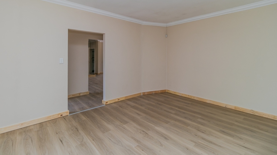 To Let 3 Bedroom Property for Rent in Noordwyk Gauteng