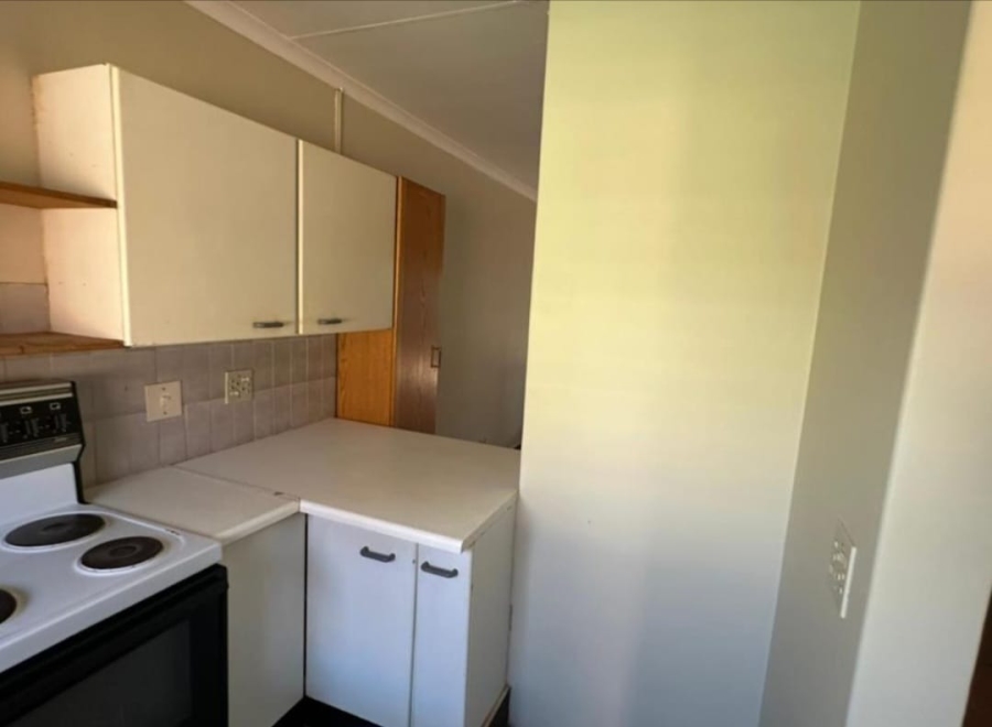 2 Bedroom Property for Sale in Annlin Gauteng