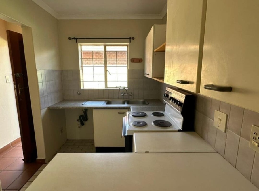 2 Bedroom Property for Sale in Annlin Gauteng