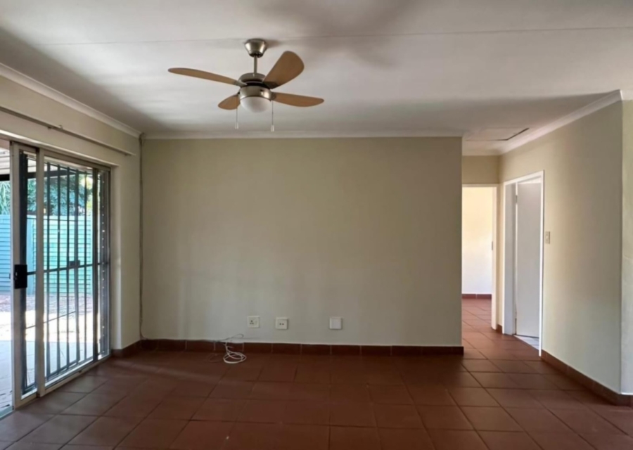 2 Bedroom Property for Sale in Annlin Gauteng