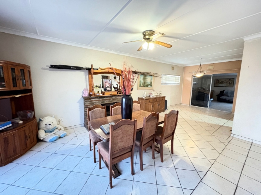 4 Bedroom Property for Sale in Elspark Gauteng