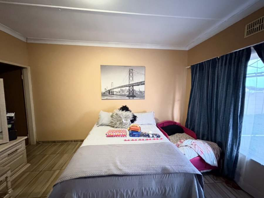 4 Bedroom Property for Sale in Elspark Gauteng