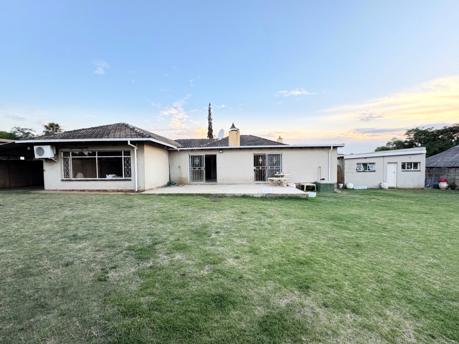 4 Bedroom Property for Sale in Elspark Gauteng