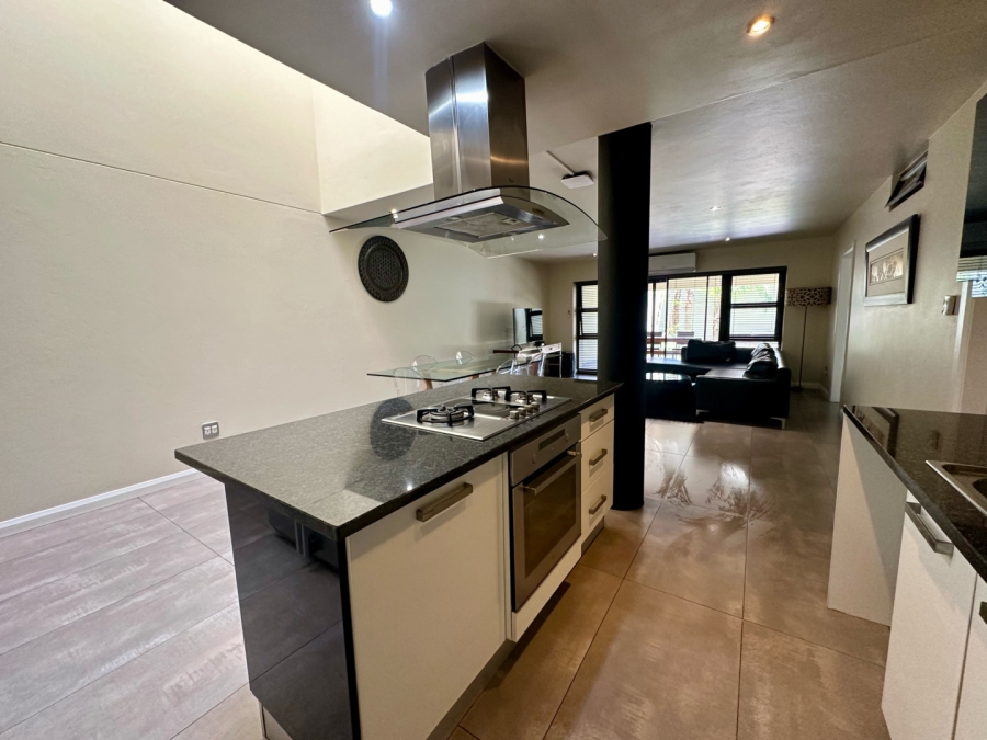 To Let 2 Bedroom Property for Rent in Sandown Gauteng