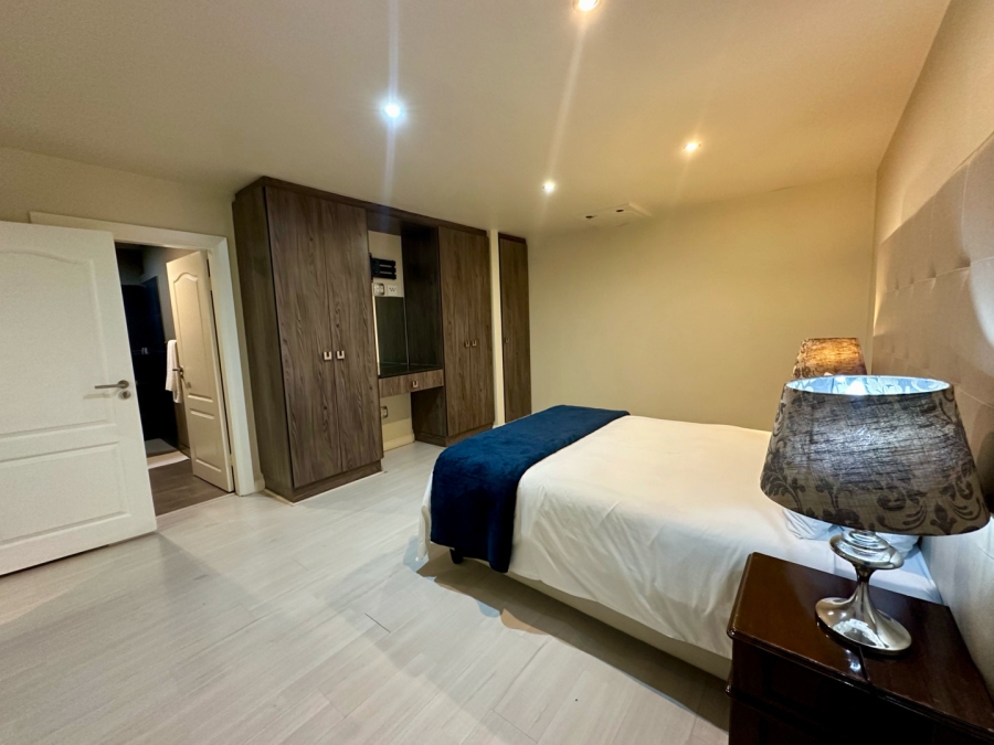 To Let 2 Bedroom Property for Rent in Sandown Gauteng