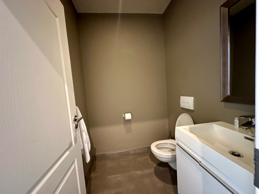 To Let 2 Bedroom Property for Rent in Sandown Gauteng