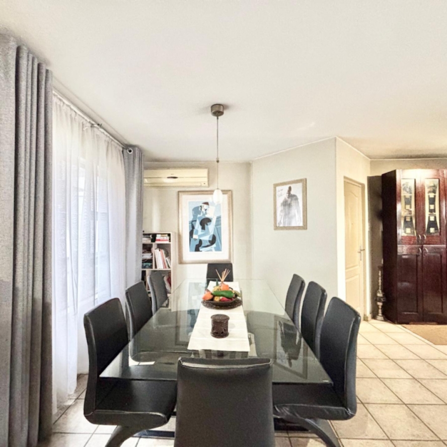 To Let 2 Bedroom Property for Rent in Morningside Gauteng