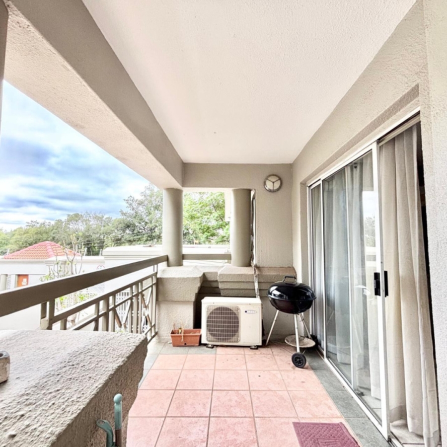 To Let 2 Bedroom Property for Rent in Morningside Gauteng