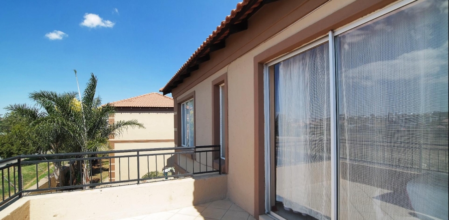 3 Bedroom Property for Sale in Noordwyk Gauteng