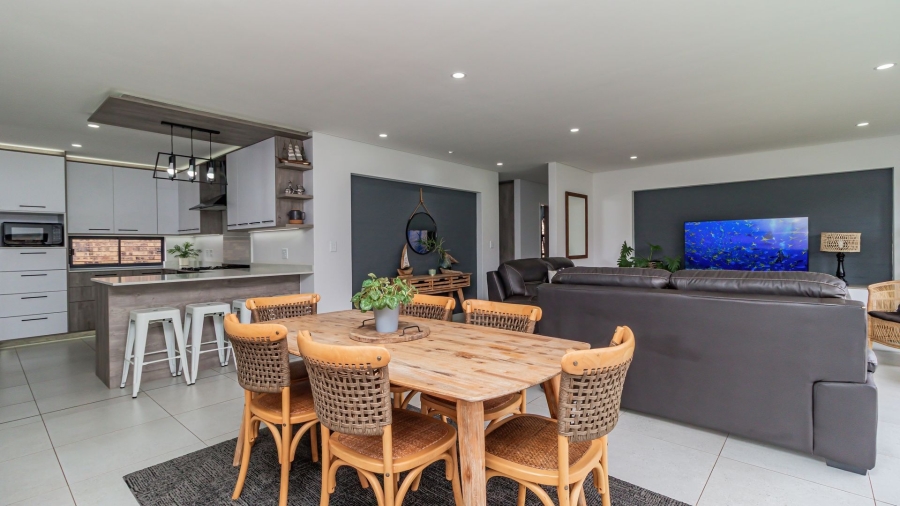 3 Bedroom Property for Sale in Dayanglen Gauteng