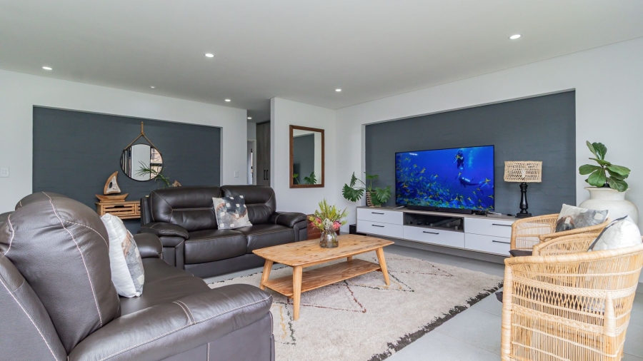 3 Bedroom Property for Sale in Dayanglen Gauteng