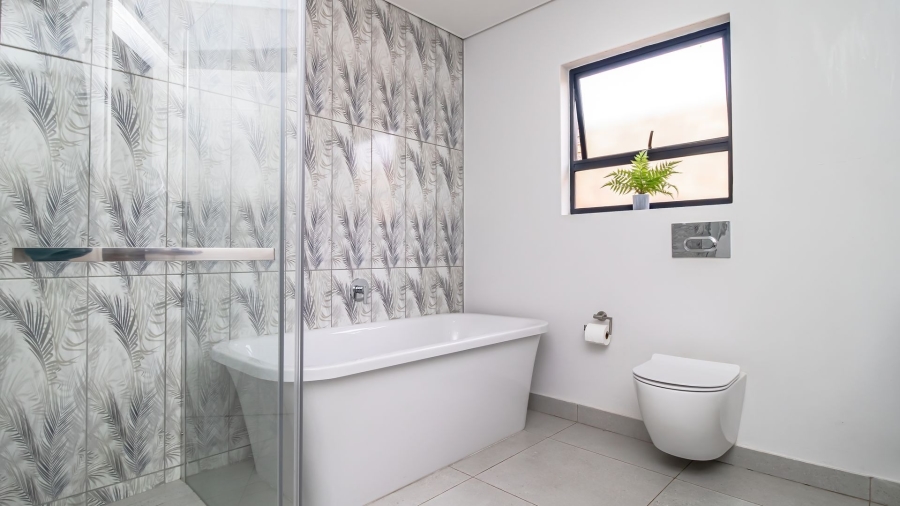 3 Bedroom Property for Sale in Dayanglen Gauteng