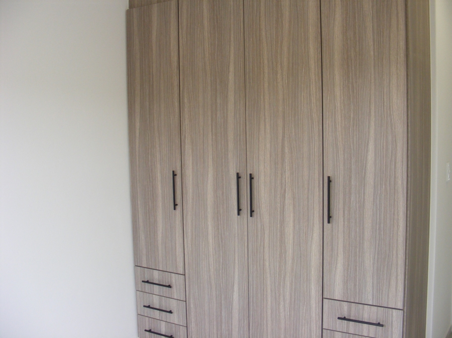 2 Bedroom Property for Sale in Brackendowns Gauteng