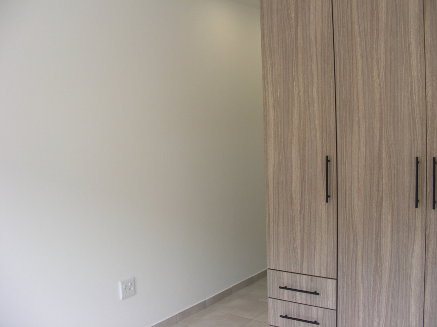 2 Bedroom Property for Sale in Brackendowns Gauteng