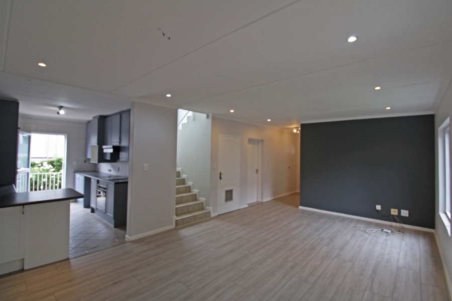 To Let 3 Bedroom Property for Rent in Bryanston Gauteng