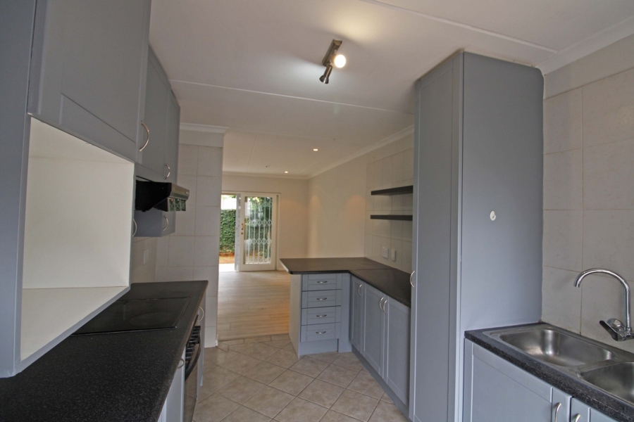 To Let 3 Bedroom Property for Rent in Bryanston Gauteng
