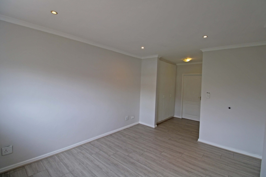 To Let 3 Bedroom Property for Rent in Bryanston Gauteng