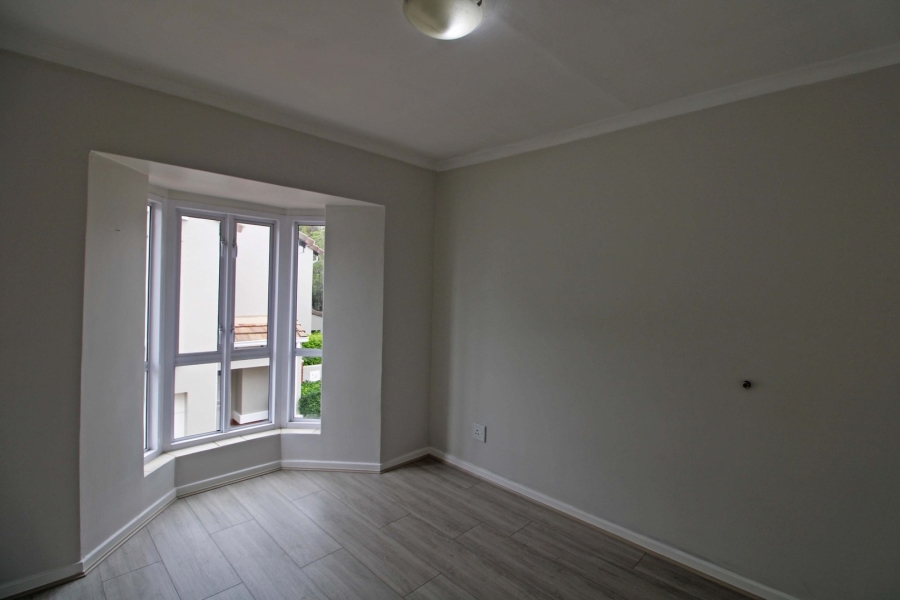 To Let 3 Bedroom Property for Rent in Bryanston Gauteng