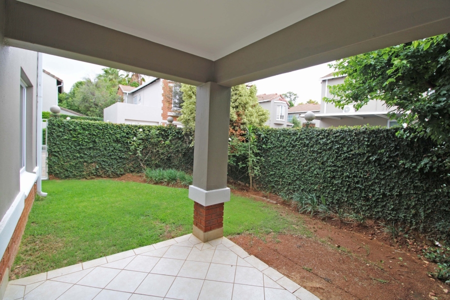To Let 3 Bedroom Property for Rent in Bryanston Gauteng