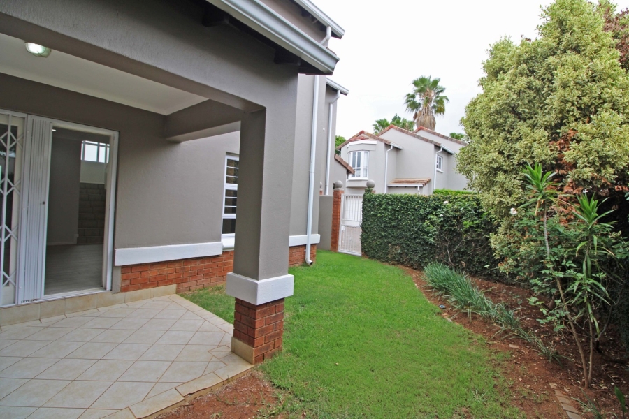 To Let 3 Bedroom Property for Rent in Bryanston Gauteng