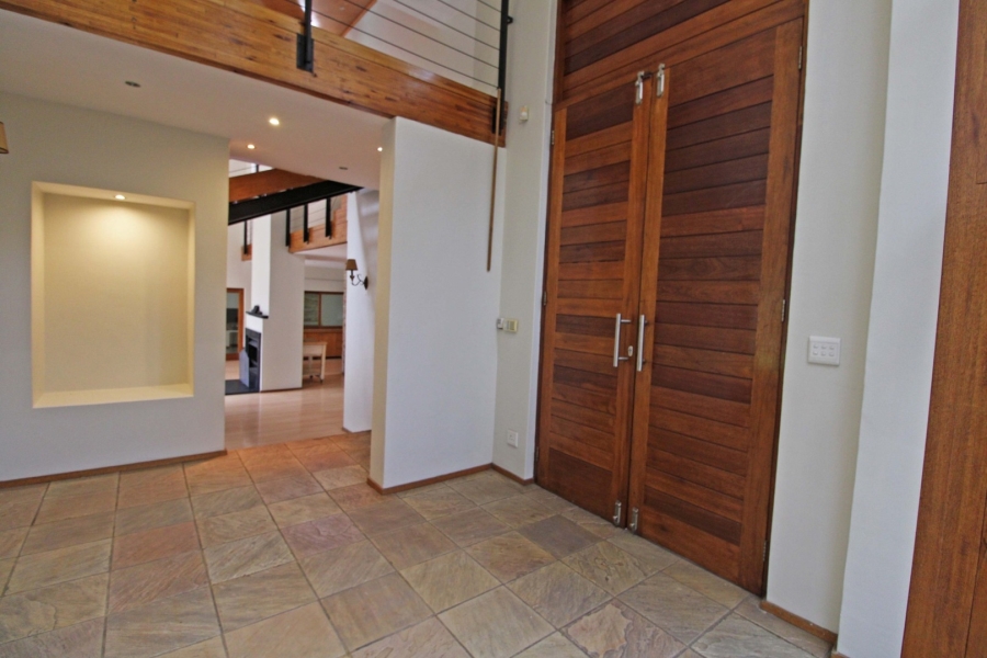 To Let 4 Bedroom Property for Rent in Bryanston Gauteng