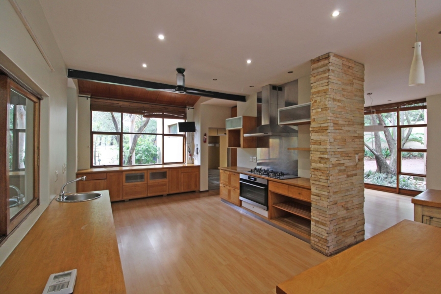 To Let 4 Bedroom Property for Rent in Bryanston Gauteng