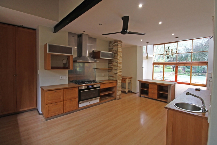 To Let 4 Bedroom Property for Rent in Bryanston Gauteng