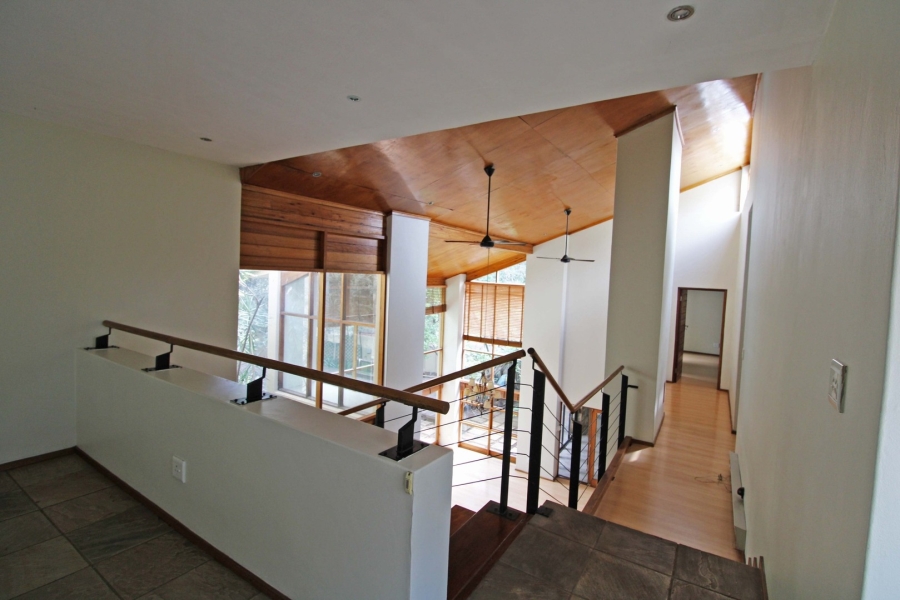 To Let 4 Bedroom Property for Rent in Bryanston Gauteng