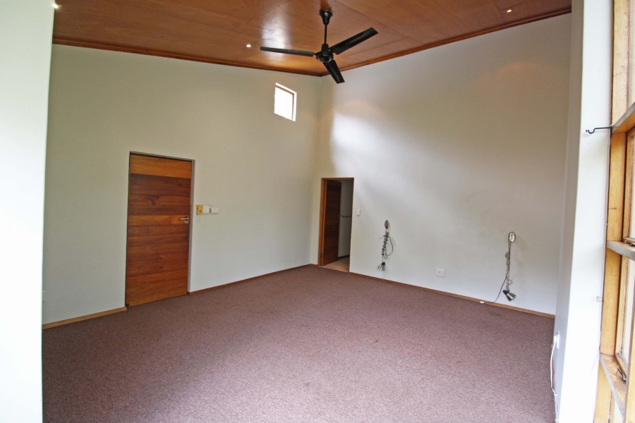 To Let 4 Bedroom Property for Rent in Bryanston Gauteng