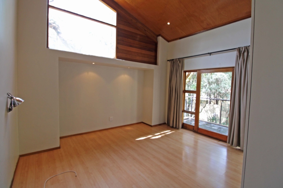 To Let 4 Bedroom Property for Rent in Bryanston Gauteng