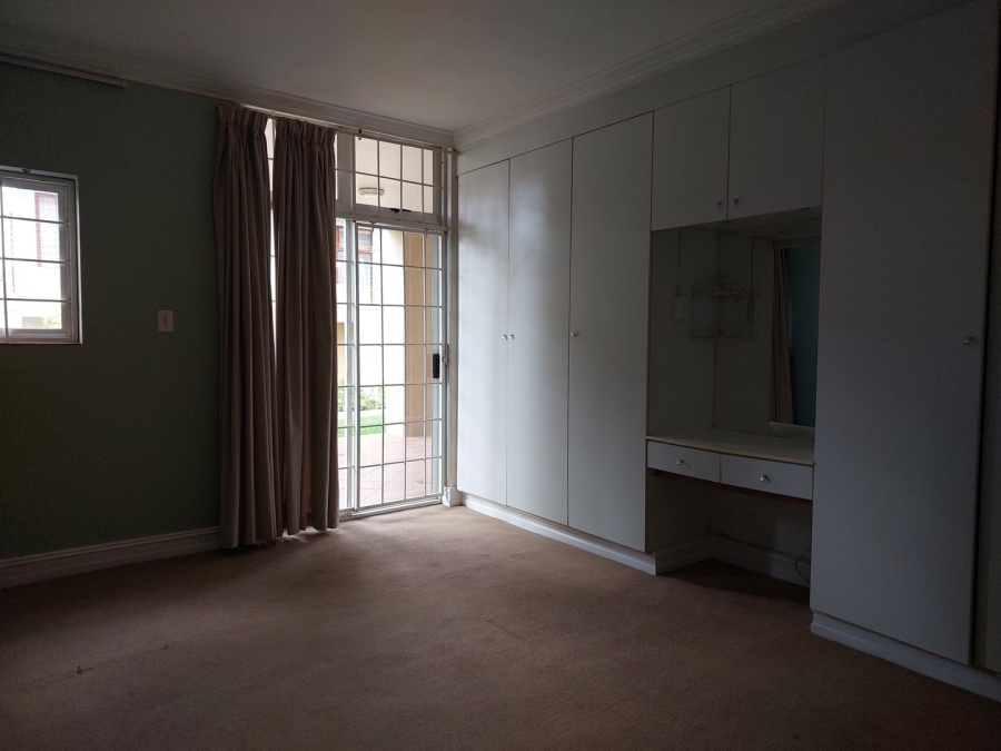 To Let 1 Bedroom Property for Rent in Riviera Gauteng