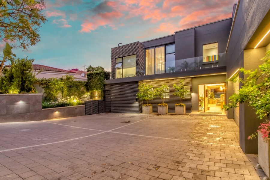 4 Bedroom Property for Sale in Dainfern Golf Estate Gauteng