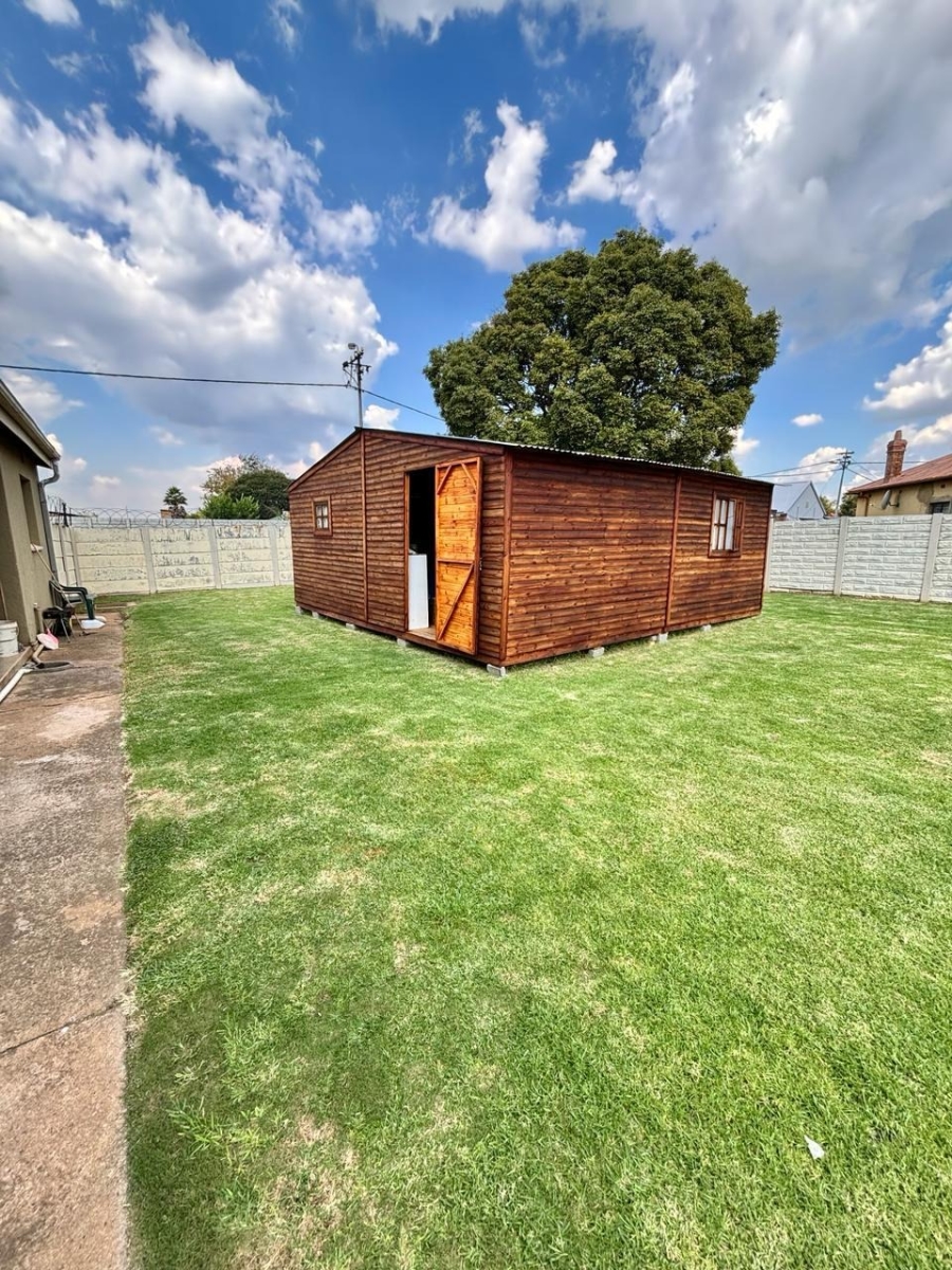 3 Bedroom Property for Sale in Brakpan Central Gauteng