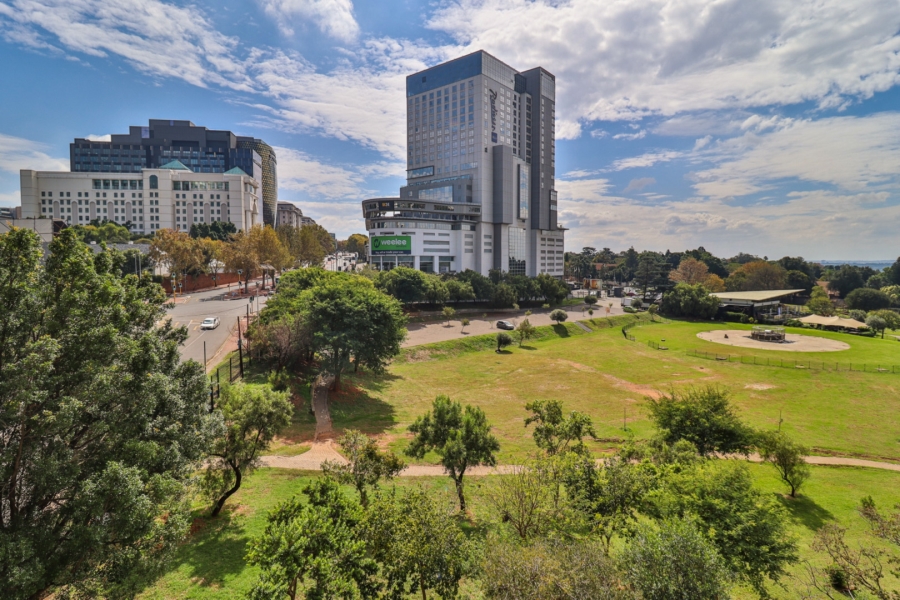 To Let 1 Bedroom Property for Rent in Sandown Gauteng