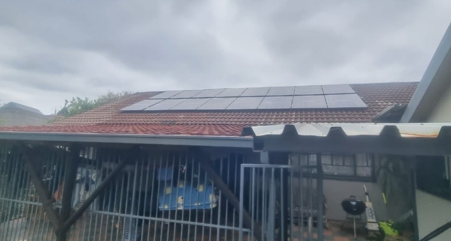 3 Bedroom Property for Sale in Sonland Park Gauteng