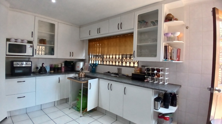3 Bedroom Property for Sale in New Redruth Gauteng
