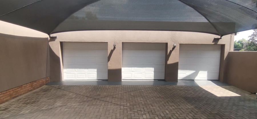 3 Bedroom Property for Sale in Dalpark Proper Gauteng