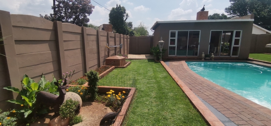 3 Bedroom Property for Sale in Dalpark Proper Gauteng
