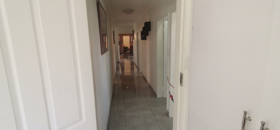 3 Bedroom Property for Sale in Dalpark Proper Gauteng