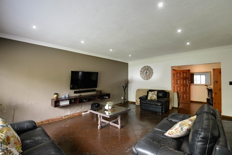 3 Bedroom Property for Sale in Kameeldrift East Gauteng